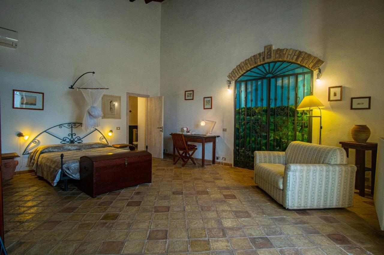 Case Brizza Casale Zappulla Exterior photo